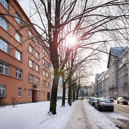 Riga Embassy Center Apartment With Parking Zewnętrze zdjęcie