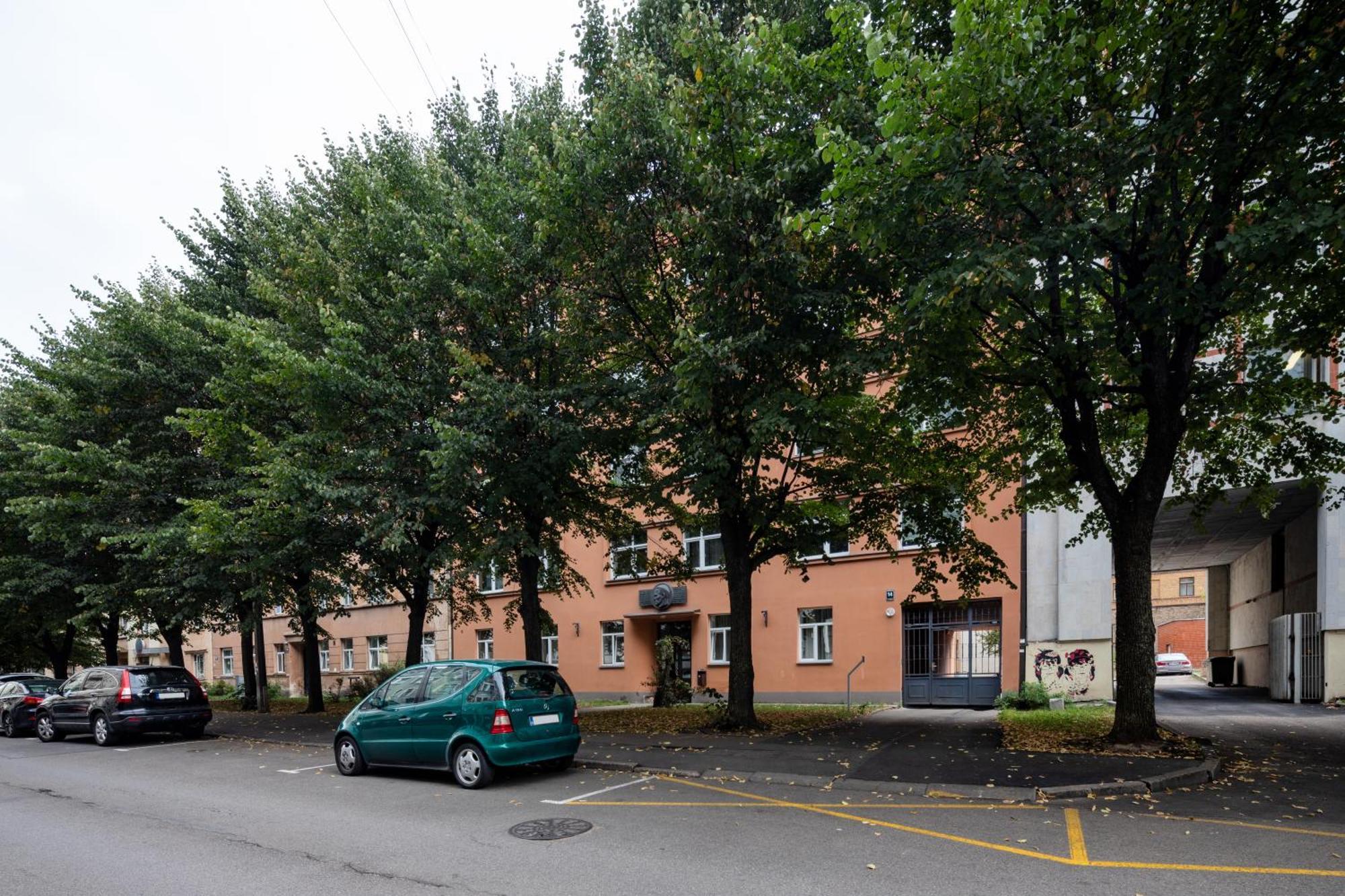 Riga Embassy Center Apartment With Parking Zewnętrze zdjęcie