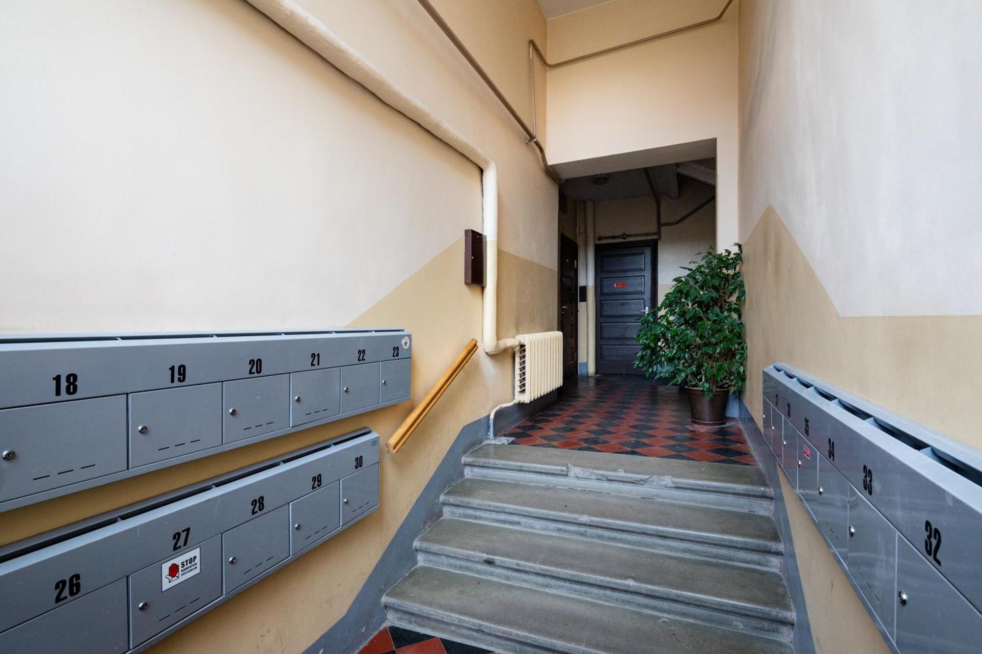 Riga Embassy Center Apartment With Parking Zewnętrze zdjęcie