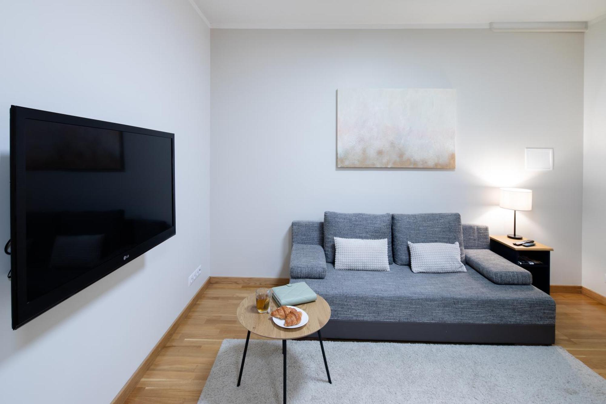 Riga Embassy Center Apartment With Parking Zewnętrze zdjęcie